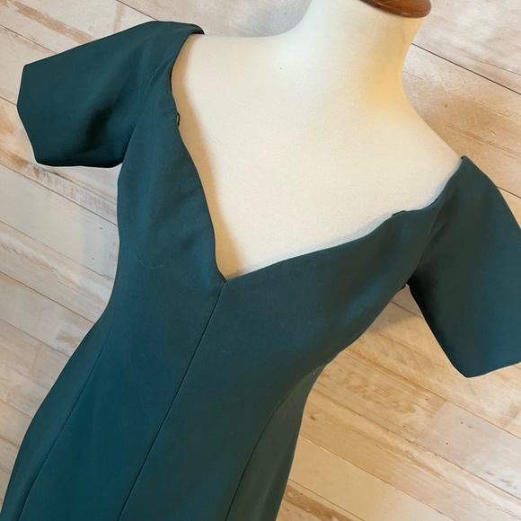 NWT Revolve size 6 Birch dress in green - Picture 4 of 11